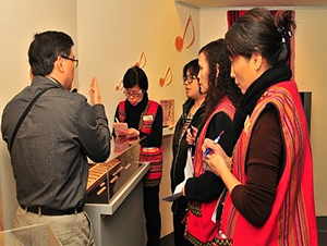 江明清泰雅族口簧琴樂器展會場解說-照片